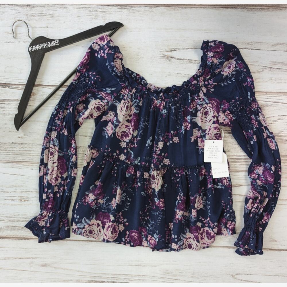 Coco + Jaimeson Navy Floral Peasant Top Sz Small New